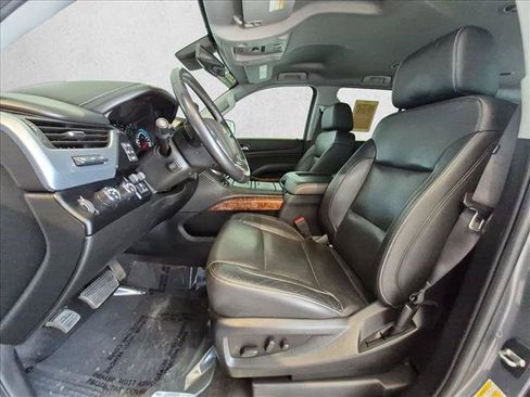Used 2020 Chevrolet Suburban Premier w/ Max Trailering Package AWD/4WD image 15