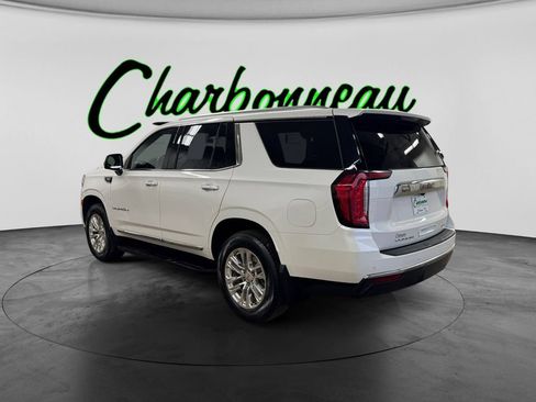 Used 2023 GMC Yukon SLT w/ SLT Luxury Package AWD/4WD image 3