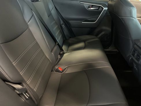 Used 2025 Toyota RAV4 Limited image 16