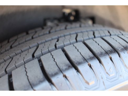 Used 2021 Ford Edge SEL w/ Convenience Package image 12