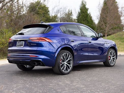 Used 2023 Maserati Grecale Modena image 9