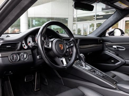 Used 2017 Porsche 911 Turbo AWD/4WD image 41