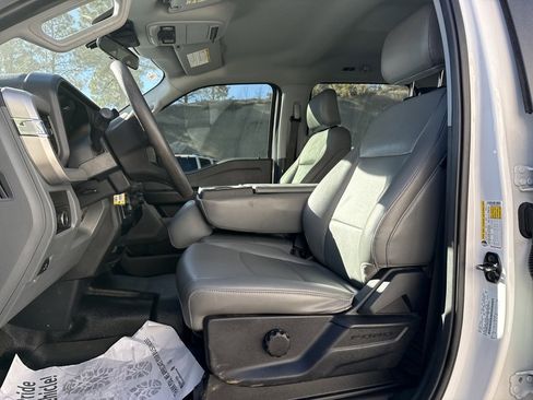 Used 2023 Ford F250 XL image 11