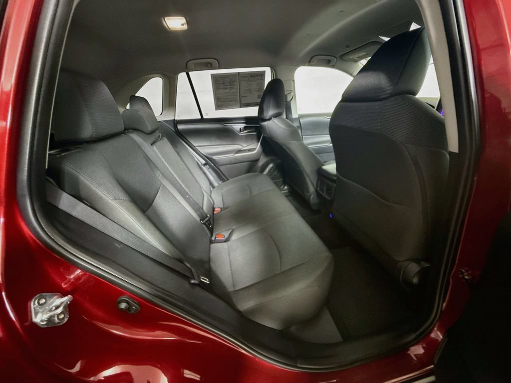 Certified 2025 Toyota RAV4 LE FWD image 25