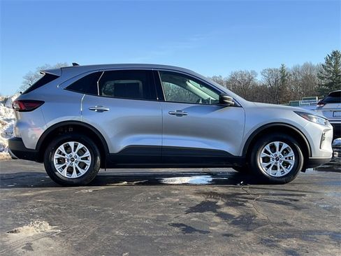Used 2023 Ford Escape Active image 45