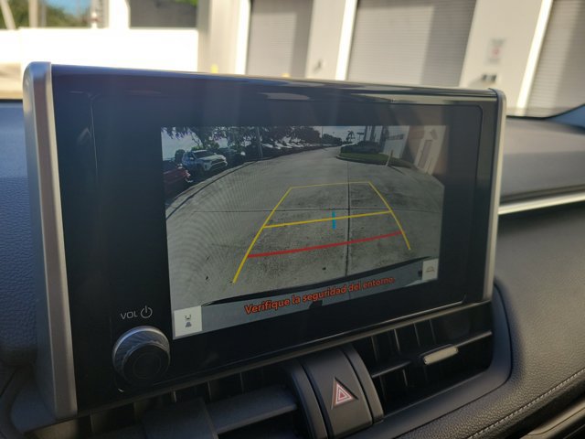 Certified 2025 Toyota RAV4 LE FWD image 30