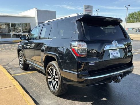 Used 2021 Toyota 4Runner Limited AWD/4WD image 8