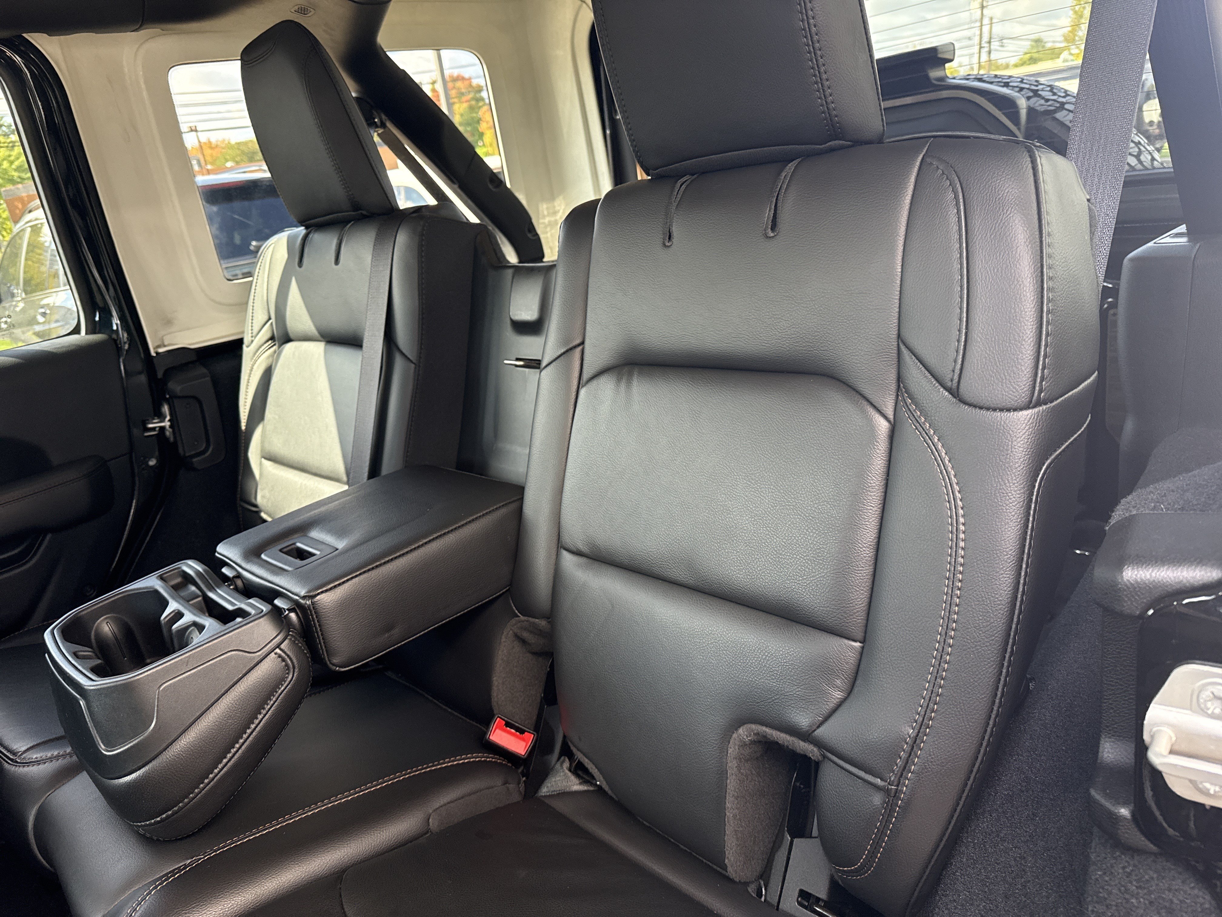 Used 2023 Jeep Wrangler Unlimited Rubicon 392 AWD/4WD image 73