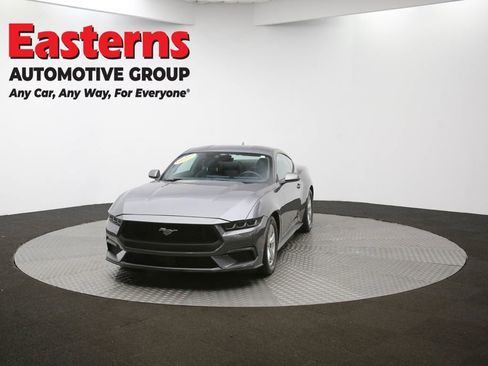 Used 2024 Ford Mustang Coupe image 50