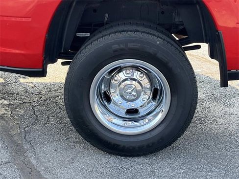 Used 2024 RAM 3500 Big Horn image 13