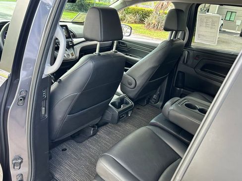 Used 2024 Honda Odyssey EX-L image 46