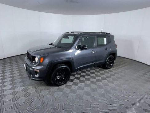 Used 2022 Jeep Renegade Altitude w/ Convenience Group image 4