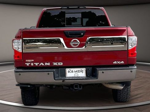 Used 2017 Nissan Titan Platinum Reserve AWD/4WD image 4