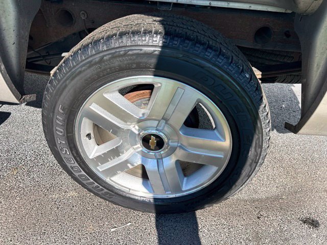 Used 2008 Chevrolet Silverado 1500 LTZ w/ Sun And Navigation Package RWD image 52