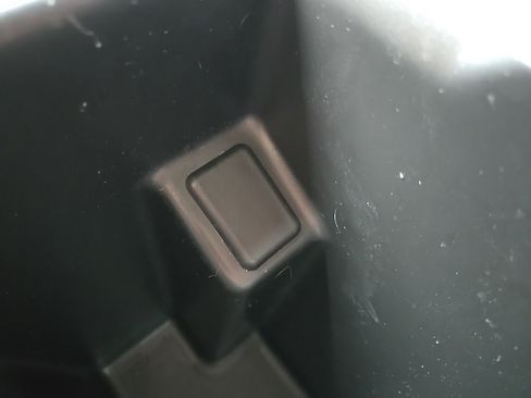 Used 2020 Chevrolet Colorado Z71 image 71