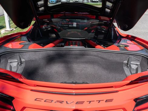 Used 2020 Chevrolet Corvette Stingray Preferred Cpe w/ 2LT Preferred Equipment Group RWD image 14