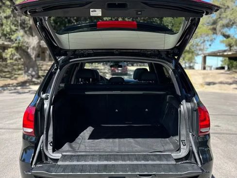 Used 2015 BMW X5 xDrive35i image 2