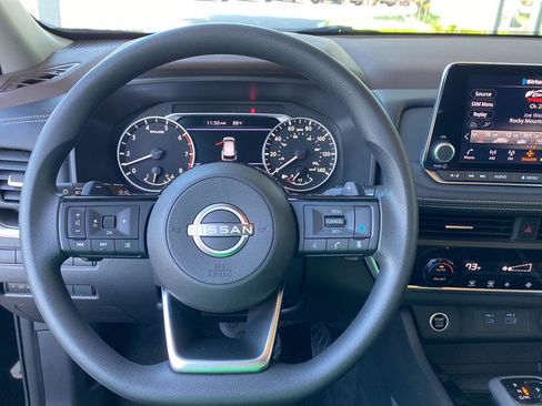 Certified 2023 Nissan Rogue SV AWD/4WD image 31