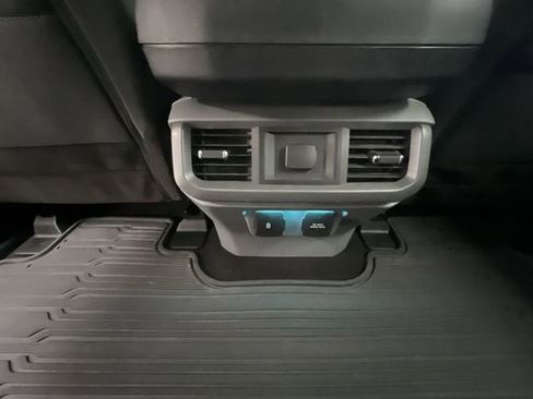 Used 2022 Ford F150 XLT w/ Equipment Group 302A High image 21