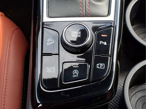 Used 2025 Kia Sportage SX FWD image 21