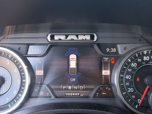 Used 2020 RAM 1500 Laramie w/ Sport Appearance Package AWD/4WD image 30