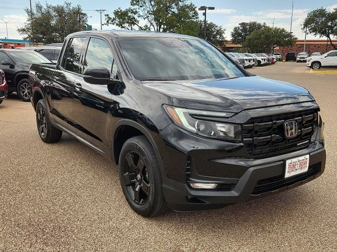 Used 2025 Honda Ridgeline Black Edition image 7