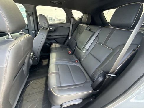 Used 2023 Chevrolet Blazer Premier w/ Driver Confidence II Package FWD image 22