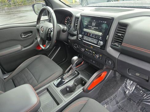 Used 2023 Nissan Frontier PRO-4X w/ Tow Package image 11