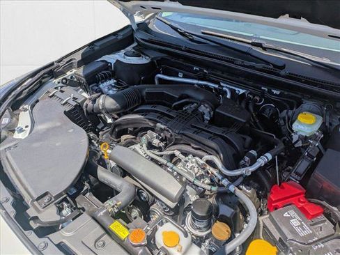 Used 2025 Subaru Outback image 16