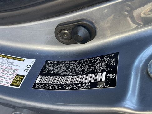 Used 2020 Toyota Corolla LE w/ LE Premium Package image 8