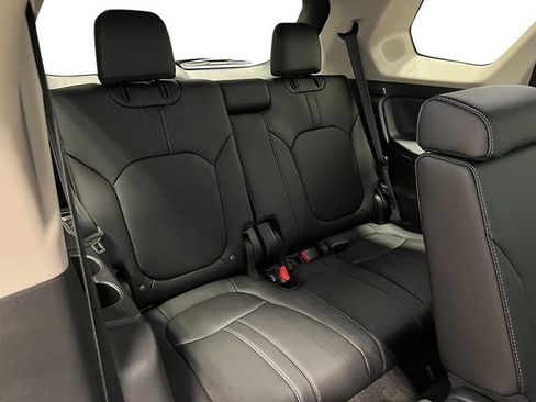 New 2026 Honda Pilot Touring image 28