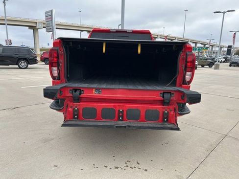 Used 2024 GMC Sierra 1500 Elevation w/ Elevation Premium Package image 11