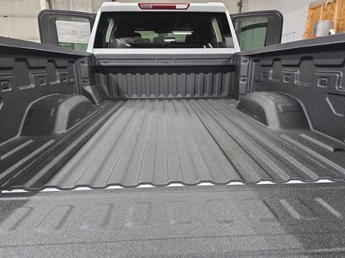 New 2026 GMC Sierra 2500 Pro w/ Convenience Package image 12