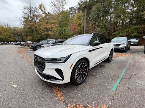 New 2026 Lincoln Nautilus Black Label image 3