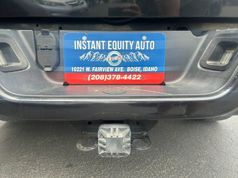 Used 2018 RAM 1500 Express AWD/4WD image 15