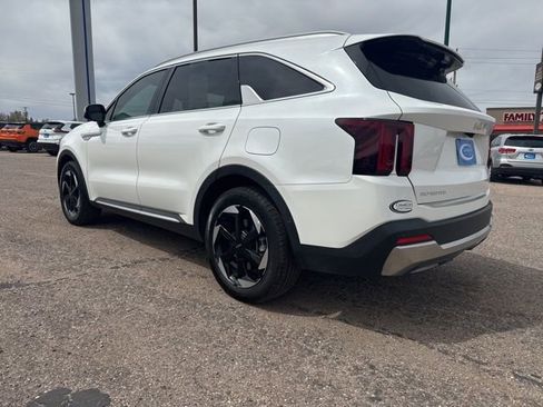 Used 2025 Kia Sorento SX Prestige AWD/4WD image 12