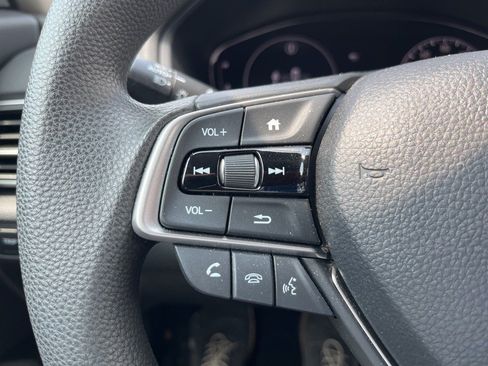 Used 2021 Honda Accord LX image 14