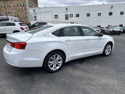 Used 2018 Chevrolet Impala LT image 13
