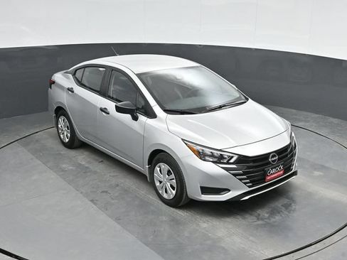 Used 2025 Nissan Versa S w/ Trunk Package FWD image 38