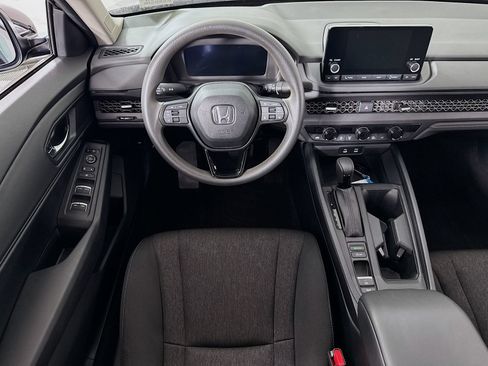 Used 2024 Honda Accord EX image 18