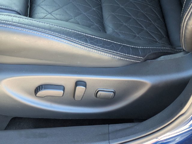 Used 2022 Nissan Maxima Platinum w/ Sport Mat Group FWD image 15