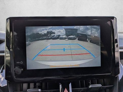 Used 2023 Toyota Corolla SE FWD image 10