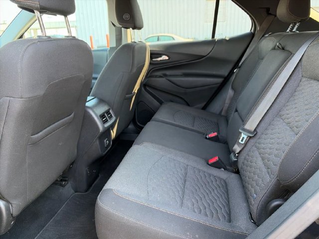 Used 2021 Chevrolet Equinox LT w/ LPO, Floor Liner Package FWD image 16