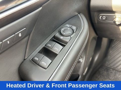Used 2023 Buick Envision Avenir AWD/4WD image 21