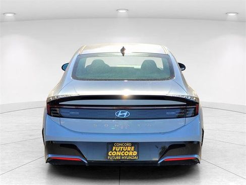 New 2026 Hyundai Sonata SEL image 4