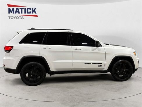 Used 2021 Jeep Grand Cherokee Freedom Edition image 8