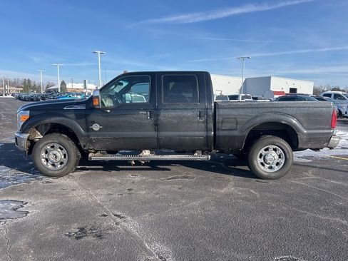 Used 2016 Ford F250 Lariat w/ Lariat Ultimate Package image 5