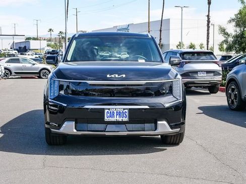 New 2026 Kia EV9 Land image 3