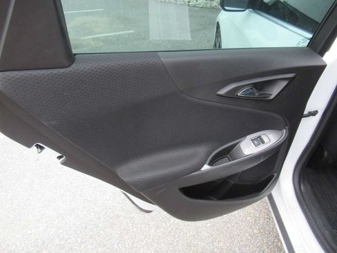 Used 2024 Chevrolet Malibu RS FWD image 16