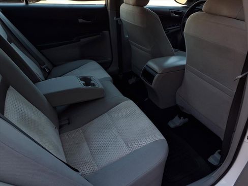 Used 2012 Toyota Camry LE image 20